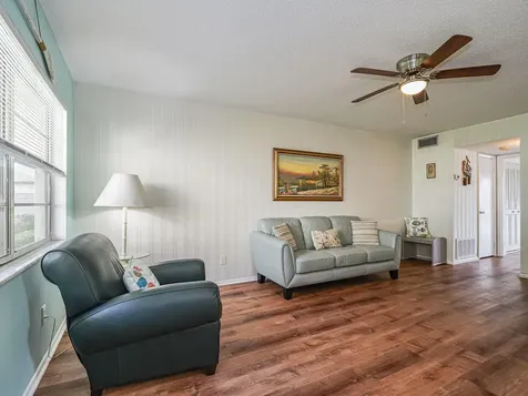 Vero Beach FL 32962