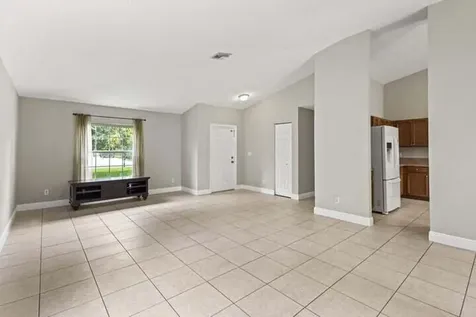 2134 SW Savage Boulevard Port Saint Lucie FL 34953