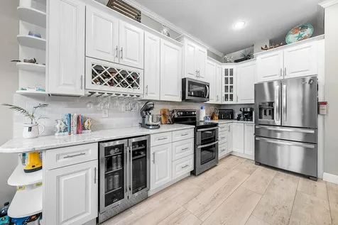 166 Barefoot Cove Hypoluxo FL 33462