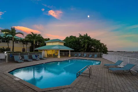 166 Barefoot Cove Hypoluxo FL 33462