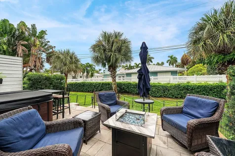 166 Barefoot Cove Hypoluxo FL 33462