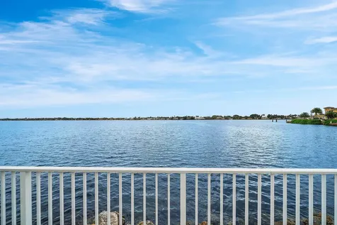 166 Barefoot Cove Hypoluxo FL 33462