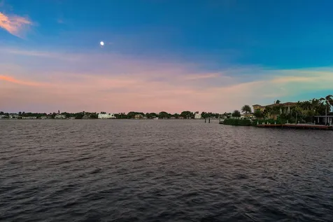 166 Barefoot Cove Hypoluxo FL 33462