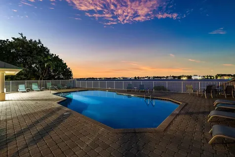 166 Barefoot Cove Hypoluxo FL 33462