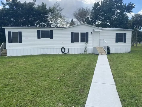 1531 Drexel Rd, Lot 304 West Palm Beach FL 33417