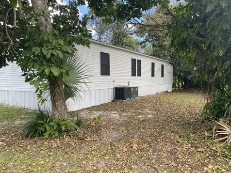 1531 Drexel Rd, Lot 304 West Palm Beach FL 33417