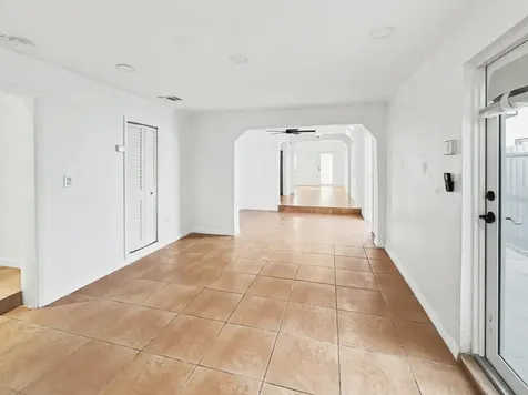 5181 NW 4th Terrace Miami FL 33126