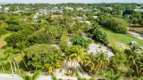 3045 Federal Highway Boynton Beach FL 33483