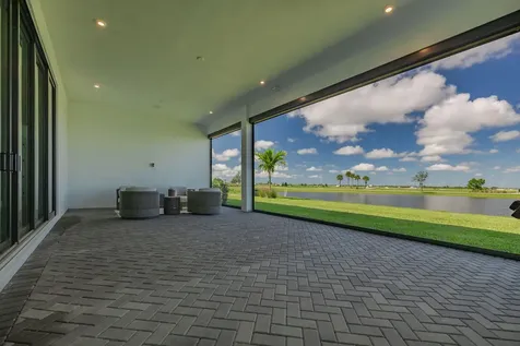 13265 Sw Shinnecock Drive Port Saint Lucie FL 34987