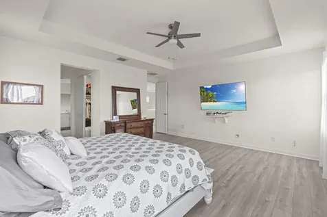 1025 Sterling Pine Place Loxahatchee FL 33470