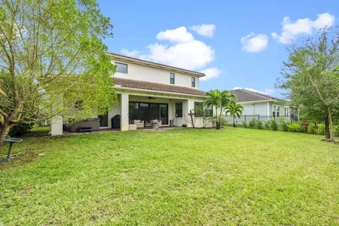 1025 Sterling Pine Place Loxahatchee FL 33470