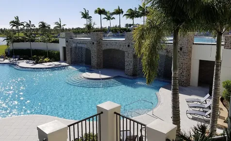 1025 Sterling Pine Place Loxahatchee FL 33470