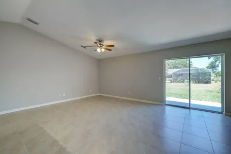 131 Sw Pisces Terrace Port Saint Lucie FL 34984