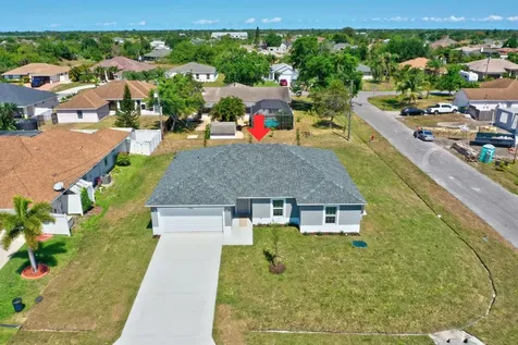 131 Sw Pisces Terrace Port Saint Lucie FL 34984
