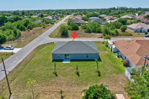 131 Sw Pisces Terrace Port Saint Lucie FL 34984