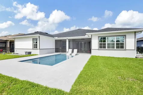 870 Hookline Circle Loxahatchee FL 33470