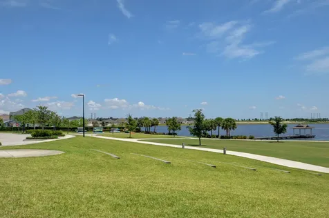 870 Hookline Circle Loxahatchee FL 33470