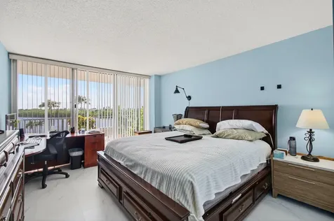 4750 S Ocean Boulevard Highland Beach FL 33487