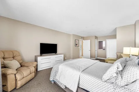 1600 S Ocean Drive Hollywood FL 33019