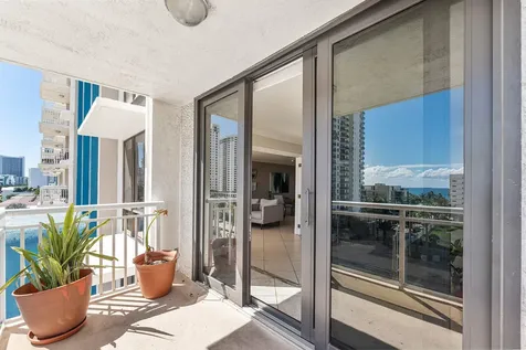 1600 S Ocean Drive Hollywood FL 33019