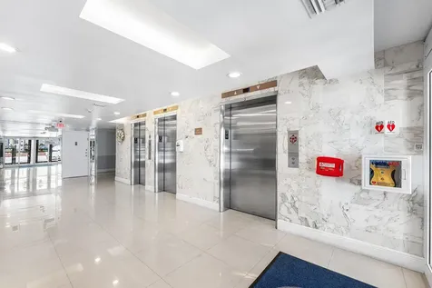 1600 S Ocean Drive Hollywood FL 33019