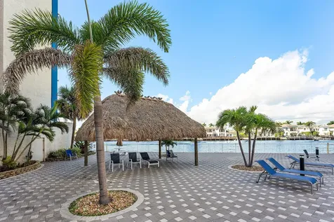 1600 S Ocean Drive Hollywood FL 33019