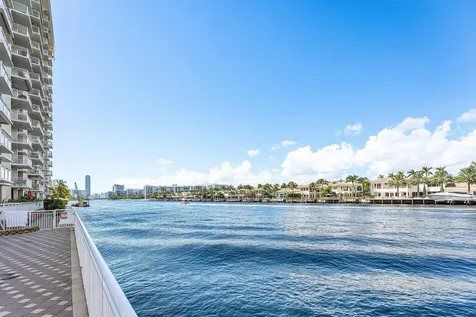 1600 S Ocean Drive Hollywood FL 33019