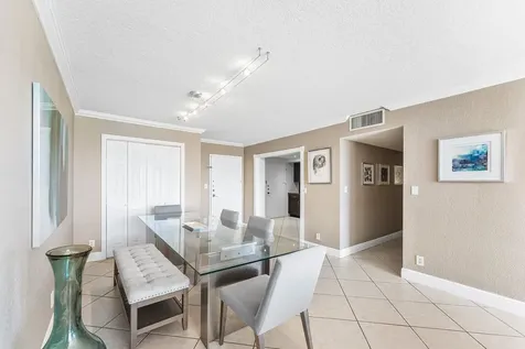 1600 S Ocean Drive Hollywood FL 33019