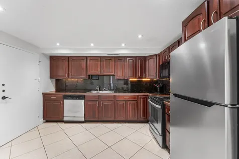 1600 S Ocean Drive Hollywood FL 33019