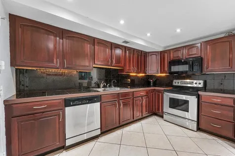 1600 S Ocean Drive Hollywood FL 33019