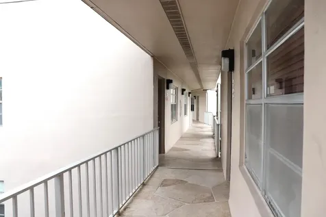 801 Flander Delray Beach FL 33484
