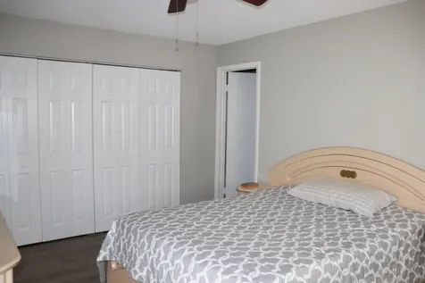 801 Flander Delray Beach FL 33484