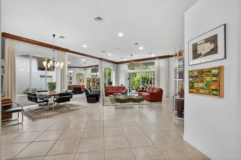 154 Porto Vecchio Way Palm Beach Gardens FL 33418