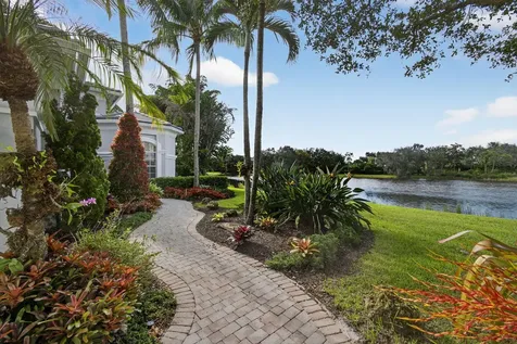154 Porto Vecchio Way Palm Beach Gardens FL 33418