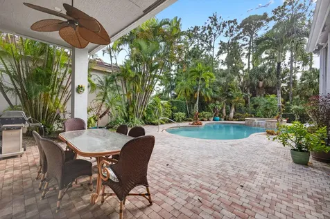 154 Porto Vecchio Way Palm Beach Gardens FL 33418