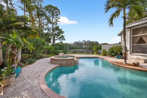 154 Porto Vecchio Way Palm Beach Gardens FL 33418