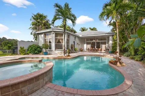 154 Porto Vecchio Way Palm Beach Gardens FL 33418