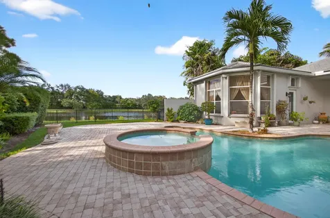 154 Porto Vecchio Way Palm Beach Gardens FL 33418