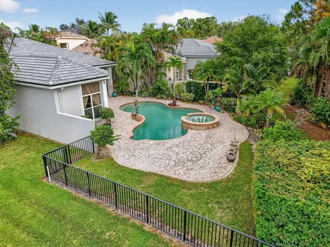 154 Porto Vecchio Way Palm Beach Gardens FL 33418