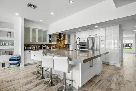 740 Ne 36th Street Boca Raton FL 33431