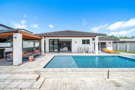 740 Ne 36th Street Boca Raton FL 33431