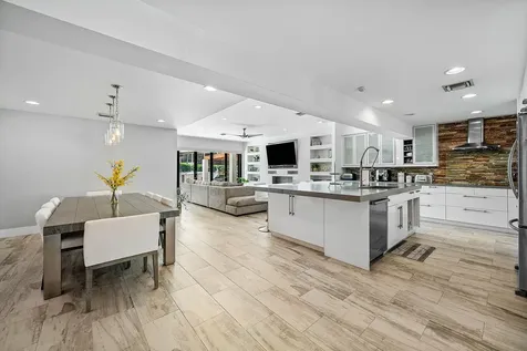 740 Ne 36th Street Boca Raton FL 33431