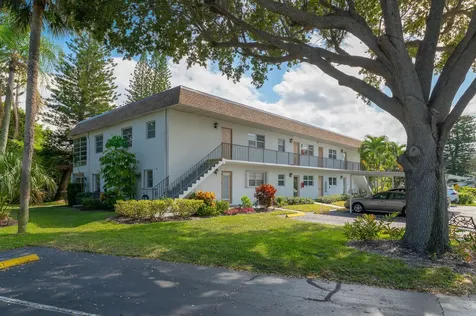 2950 SE Ocean Boulevard Stuart FL 34996