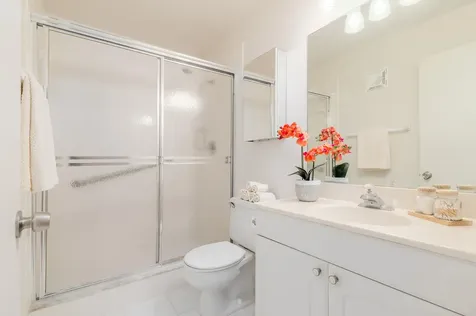 2950 SE Ocean Boulevard Stuart FL 34996
