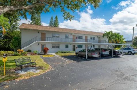 2950 SE Ocean Boulevard Stuart FL 34996