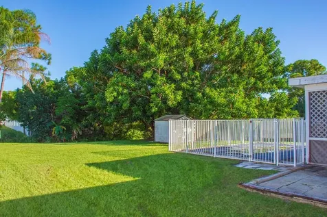 1781 Se Fairfield Street Port Saint Lucie FL 34983