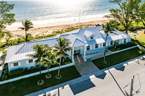 24 Juniper Drive Briny Breezes FL 33435