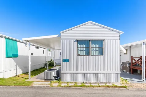 24 Juniper Drive Briny Breezes FL 33435
