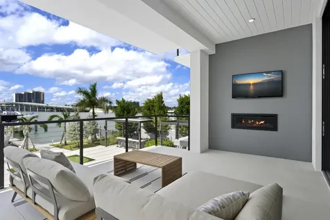 2323 Lake Drive Singer Island FL 33404
