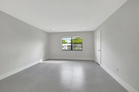 7898 Eastlake Drive Boca Raton FL 33433